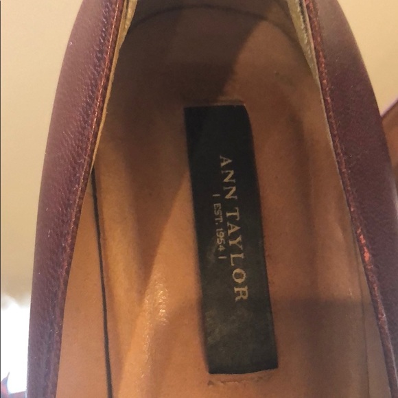Ann Taylor heels - Picture 3 of 4